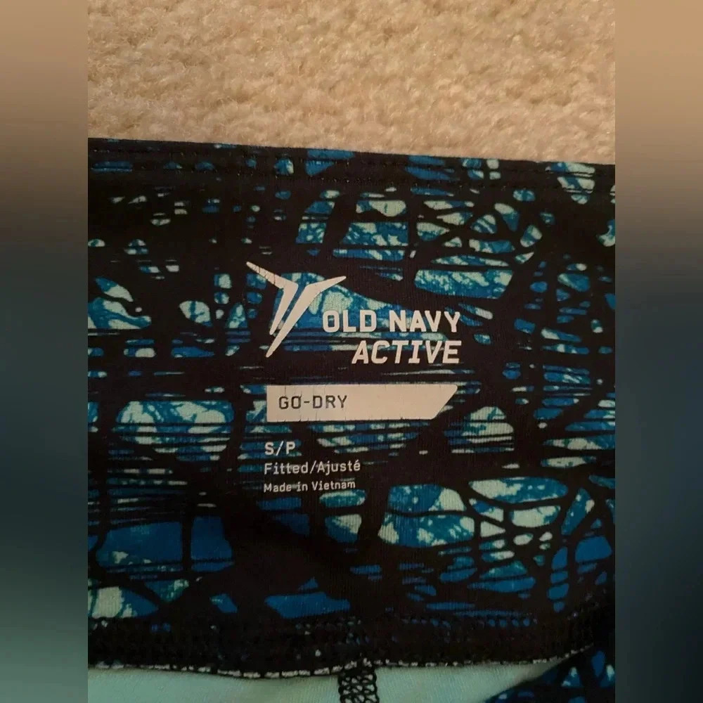 Old Navy Active cropped leggings small - Picture 6 of 7